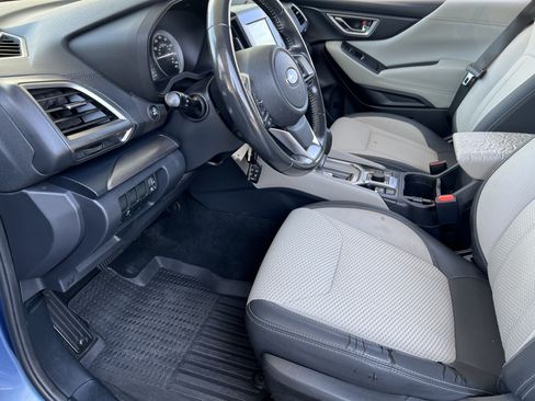 Used 2019 Subaru Forester Premium w/ All-Weather Package AWD/4WD image 14