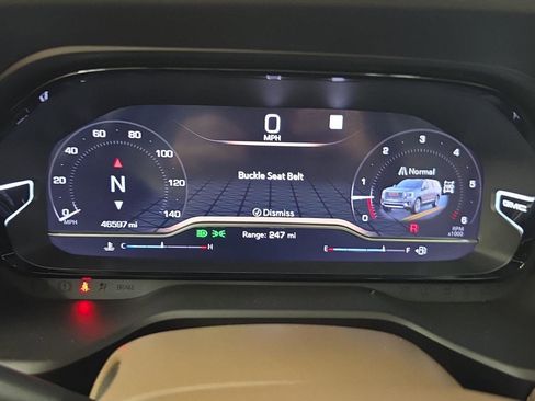 Used 2022 GMC Yukon XL Denali AWD/4WD image 12