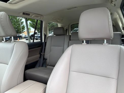 Certified 2023 Lexus GX 460 Premium w/ Premium Package AWD/4WD image 14