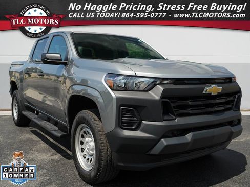 Used 2025 Chevrolet Colorado W/T RWD image 1