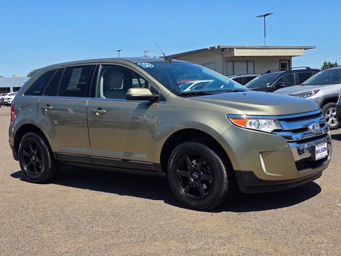Used 2013 Ford Edge Limited AWD/4WD image 28