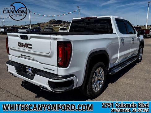 Used 2024 GMC Sierra 1500 Denali w/ Technology Package AWD/4WD image 12