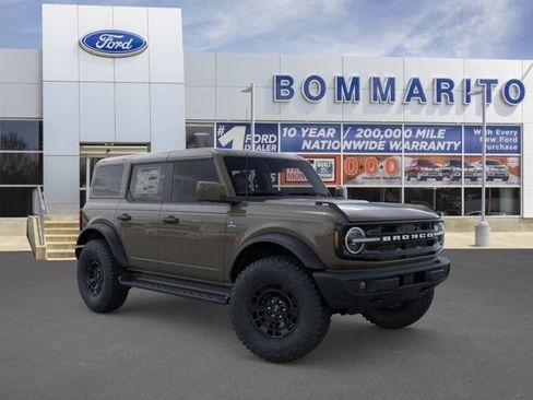 New 2026 Ford Bronco Outer Banks w/ Sasquatch Package AWD/4WD image 7