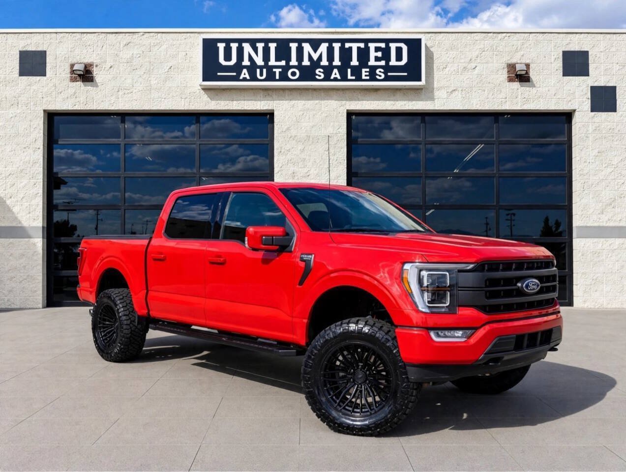 Used 2021 Ford F150 Lariat w/ Equipment Group 502A High AWD/4WD image 1