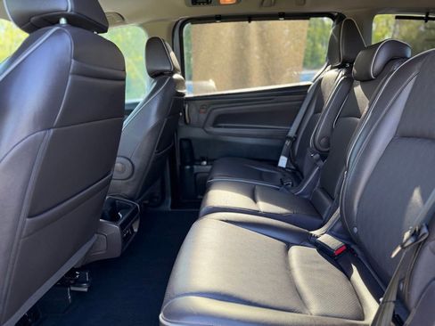 Used 2023 Honda Odyssey Elite image 21