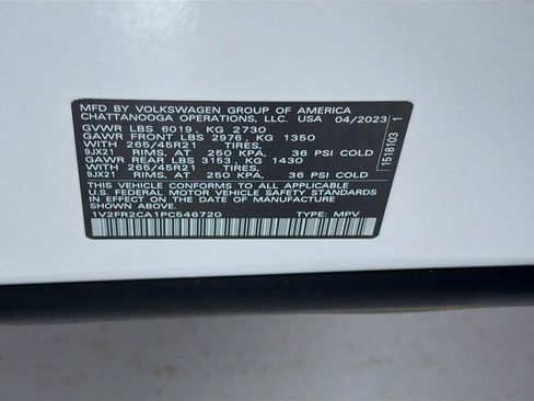 Used 2023 Volkswagen Atlas SEL Premium AWD/4WD image 35