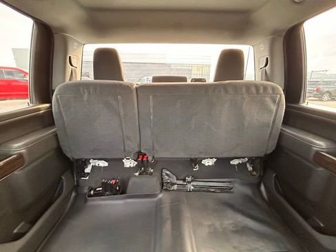 Used 2023 GMC Sierra 3500 SLE image 30