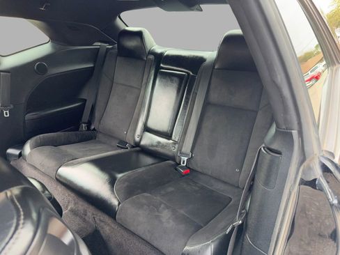 Used 2017 Dodge Challenger GT w/ Driver Convenience Group image 22