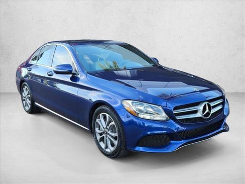 Used 2018 Mercedes-Benz C 300 Sedan image 3