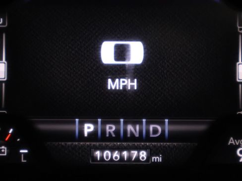 Used 2019 RAM 1500 Laramie AWD/4WD image 22