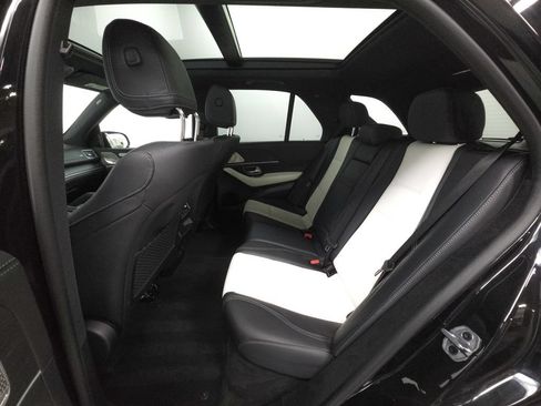 Certified 2026 Mercedes-Benz GLE 450 4MATIC image 28