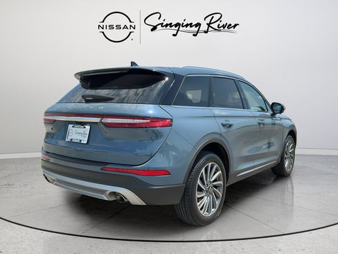 Used 2023 Lincoln Corsair Reserve w/ Equipment Group 201A AWD/4WD image 7