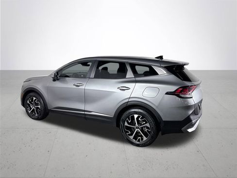 Certified 2024 Kia Sportage EX image 9