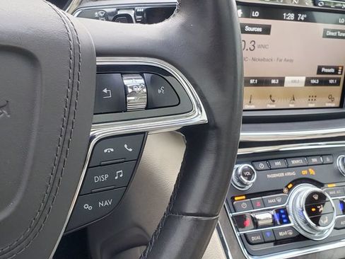 Used 2017 Lincoln Continental Reserve AWD/4WD image 16