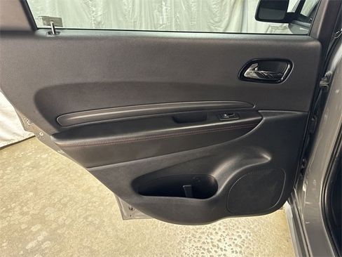 Used 2024 Dodge Durango GT image 25