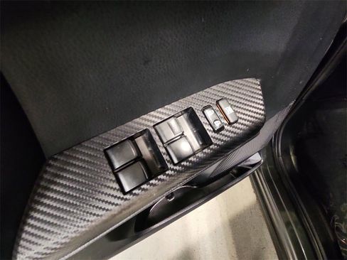 Used 2013 Toyota RAV4 XLE image 34