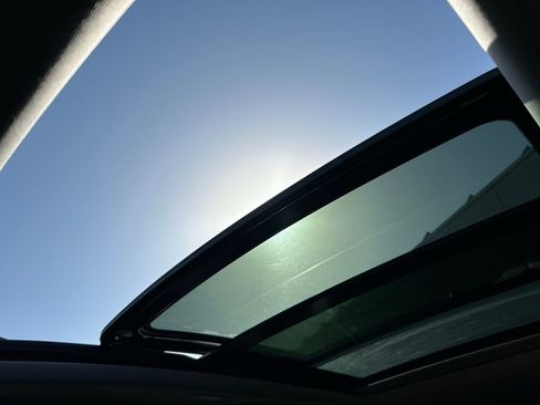 Used 2023 Acura MDX SH-AWD w/ Technology Package image 14