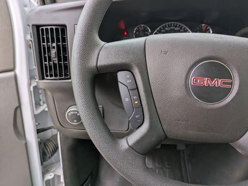 New 2024 GMC Savana 3500 Extended w/ Power Convenience Package image 21