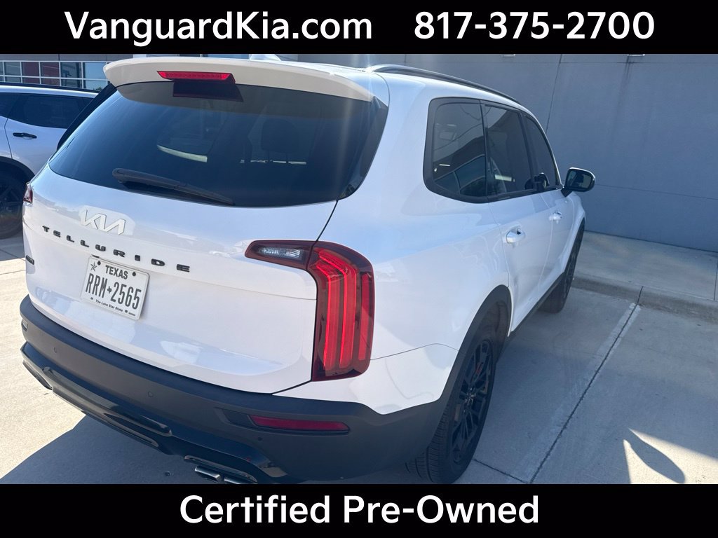 Certified 2022 Kia Telluride EX w/ EX Premium Package AWD/4WD image 3