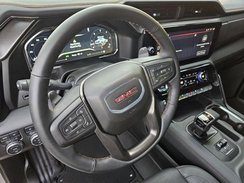 Used 2025 GMC Sierra 1500 AT4 image 20