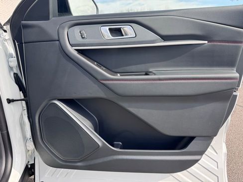 New 2026 Ford Explorer ST-Line AWD/4WD image 28