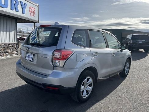 Used 2018 Subaru Forester 2.5i image 11