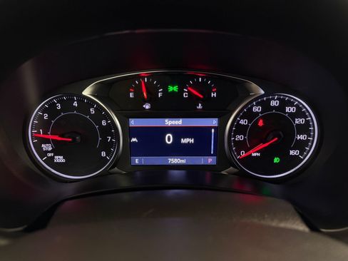 Used 2024 GMC Terrain SLT w/ Elevation Edition AWD/4WD image 17
