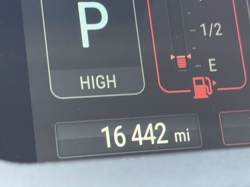 Used 2024 INEOS Grenadier image 13