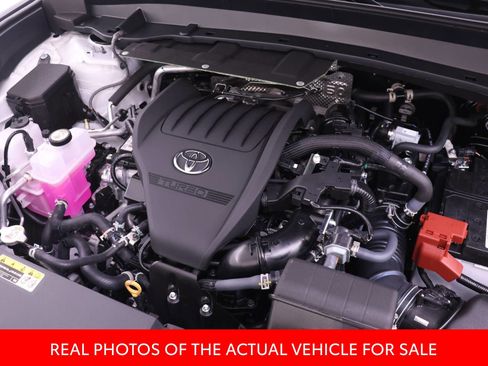 New 2026 Toyota Grand Highlander AWD image 17