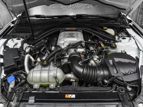 Used 2022 Ford Mustang Shelby GT500 w/ Carbon Fiber Track Pack RWD image 53