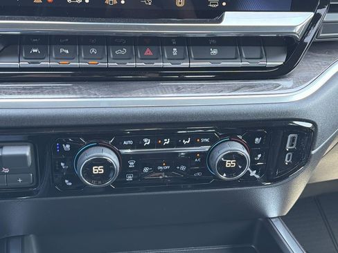 New 2026 Chevrolet Silverado 1500 LTZ w/ LTZ Premium Package image 6