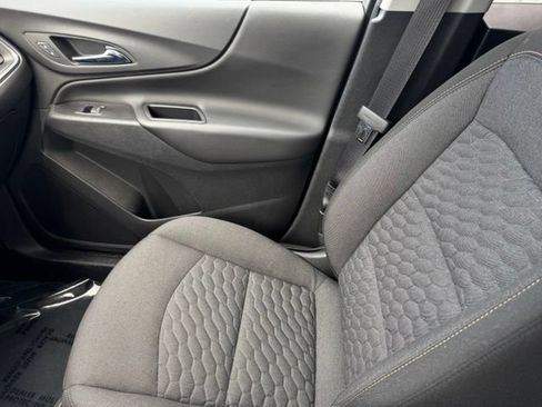 Used 2019 Chevrolet Equinox LT AWD/4WD image 24