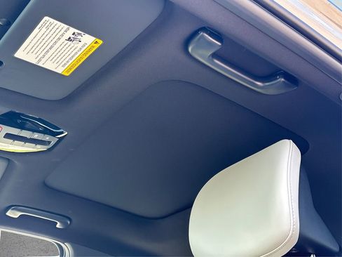 New 2025 Kia K4 GT-Line w/ GT-Line Premium Package FWD image 13
