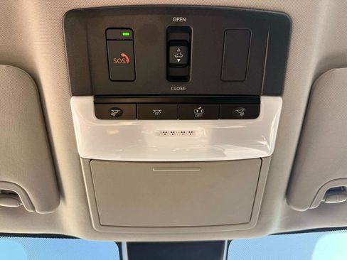 Certified 2025 Nissan Altima 2.5 SL image 38