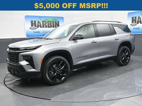 New 2026 Chevrolet Traverse RS w/ LPO, Floor Liner Package FWD image 1