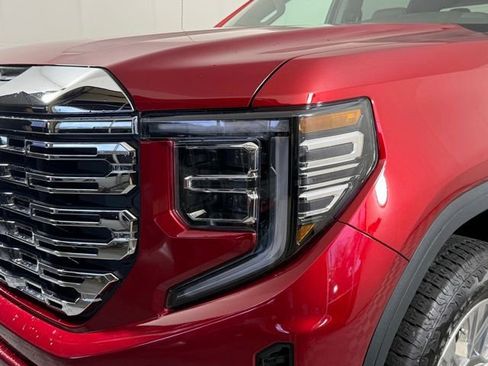 Used 2024 GMC Sierra 1500 Denali AWD/4WD image 13