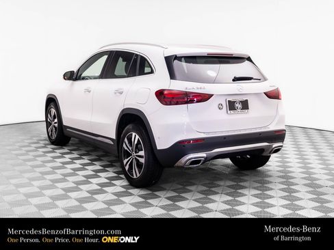 New 2026 Mercedes-Benz GLA 250 4MATIC image 3