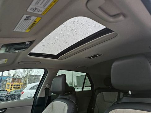 Certified 2023 Kia Niro Wave w/ Wave Preserve Package image 24