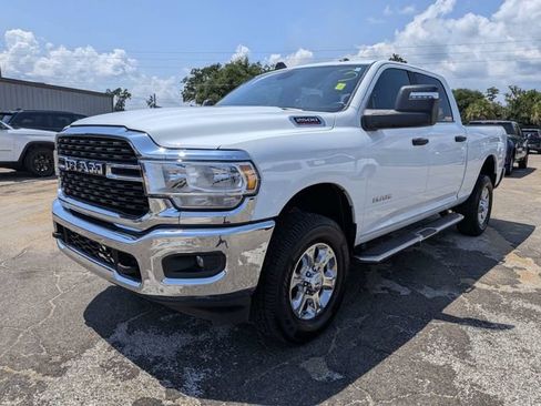 Used 2024 RAM 2500 Big Horn AWD/4WD image 8