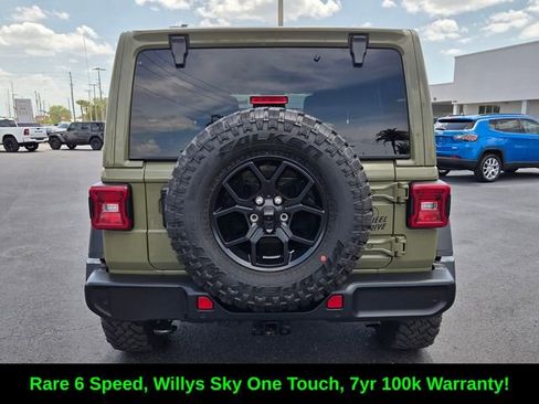 Certified 2025 Jeep Wrangler Willys AWD/4WD image 6