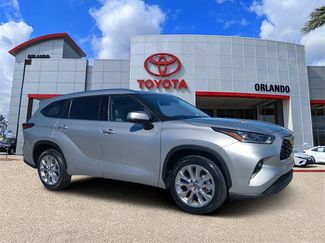 Used 2022 Toyota Highlander Limited video 1