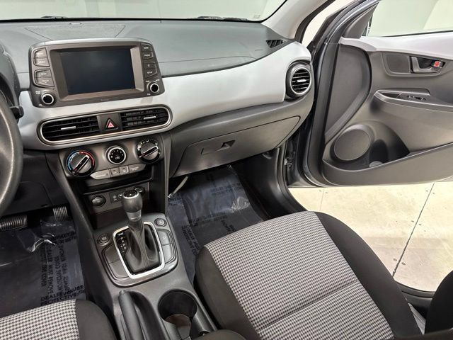 Used 2020 Hyundai Kona SE AWD/4WD image 14
