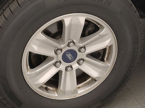 Used 2017 Ford F150 XL w/ Equipment Group 101A Mid RWD image 31