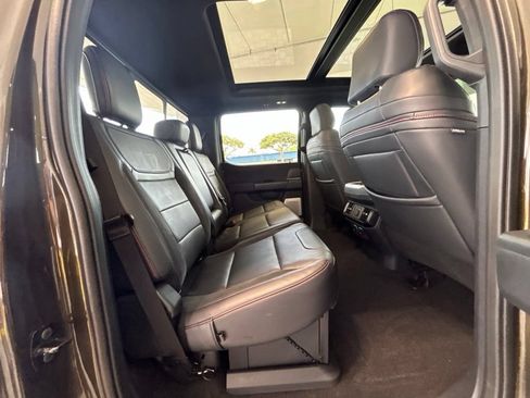 Used 2025 Ford F150 Raptor AWD/4WD image 34