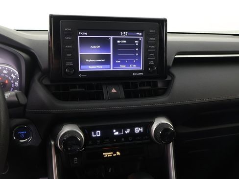 Used 2020 Toyota RAV4 XLE w/ Convenience Package image 39