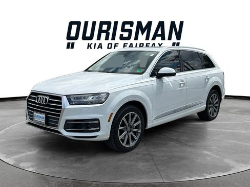 Used 2019 Audi Q7 3.0T Premium Plus w/ Premium Plus Package AWD/4WD image 2