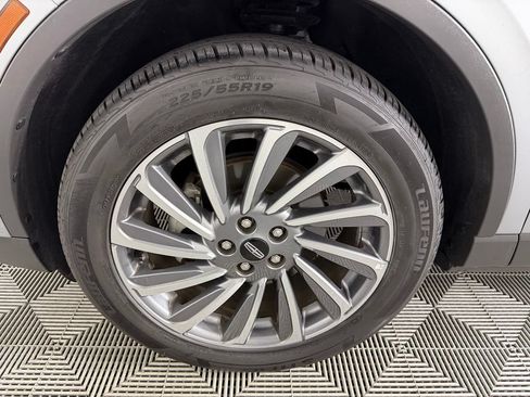 Used 2024 Lincoln Corsair Reserve w/ Equipment Group 201A AWD/4WD image 12