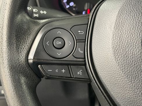 Certified 2022 Toyota RAV4 XLE w/ Carpet Mat Package (TMS) AWD/4WD image 26