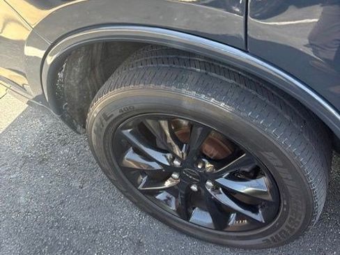 Used 2018 Dodge Durango GT w/ Premium Group AWD/4WD image 6
