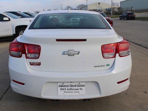 Used 2013 Chevrolet Malibu Eco w/ Power Convenience Package image 2